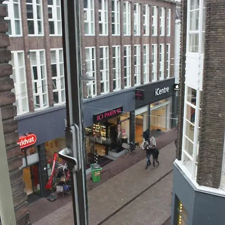 Apartment City Centre Walstraat 91 *